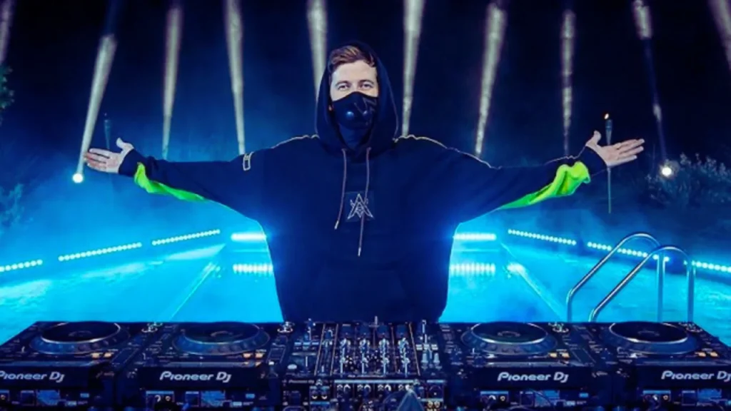 Alan Walker net worth​ by Biomaxs.com